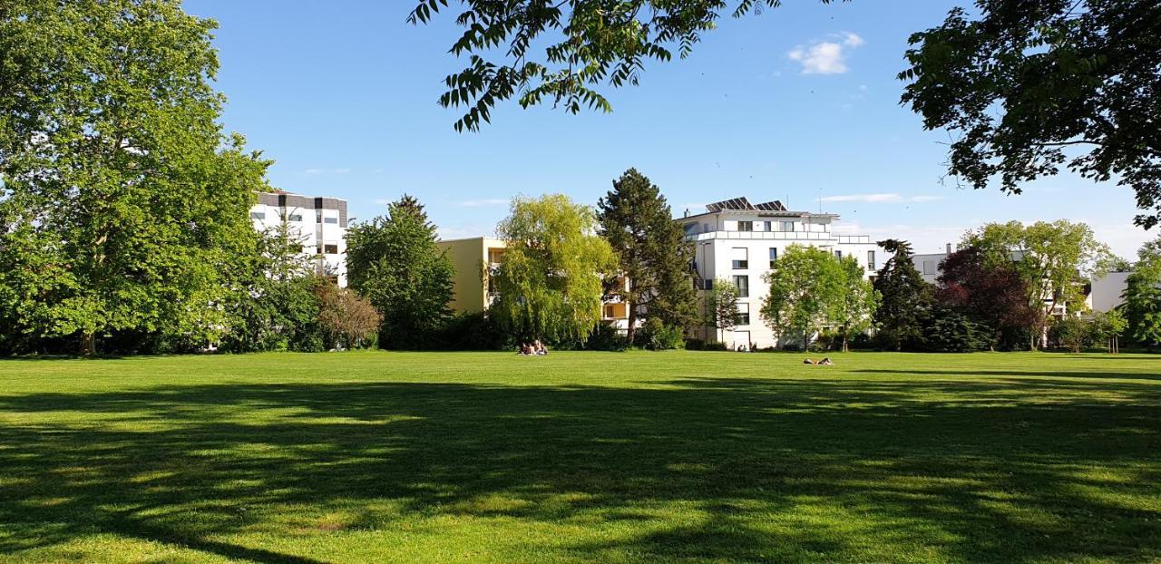 Hotel Gaya Bad Soden am Taunus Esterno foto
